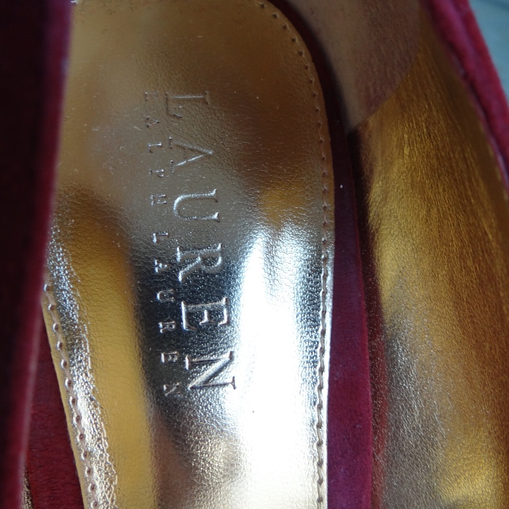 Ralph Lauren red suede leather pumps NEW 9.5 - Picture 3 of 5